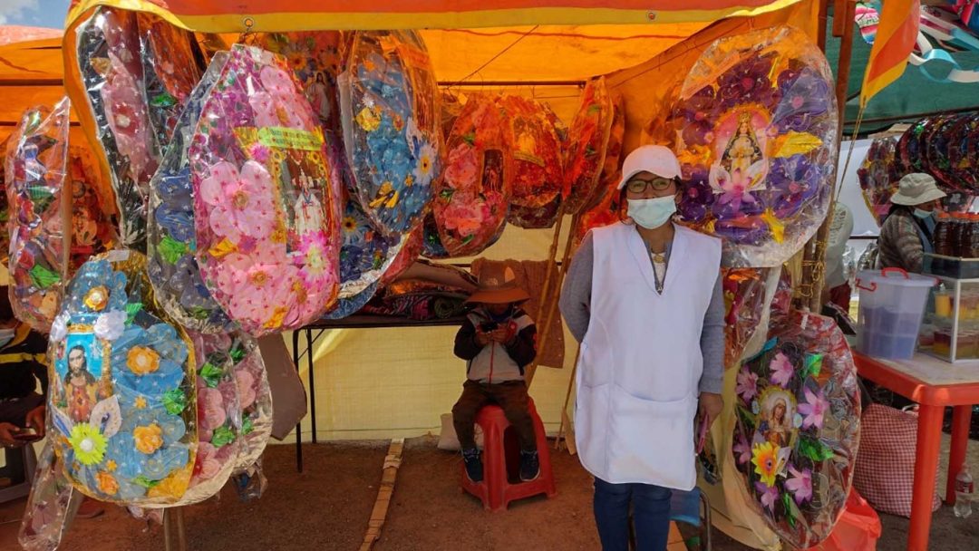 Aumenta demanda de productos por Todos Santos en Yunguyo LA DECANA