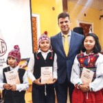INDECOPI junto a Relaciones Exteriores participó en el lanzamiento del libro de Cuentos de Amantani realizado en Puno
