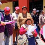 Comerciantes denuncian desalojo por parte del gobierno regional tras otorgamiento de espacios por la municipalidad de puno durante la festividad de la virgen de la candelaria.