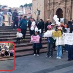 Vecinos de Salcedo protestan en la comisaría central de puno y exigen justicia para menor agredida
