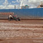 Aguas empozadas afectan tránsito en la salida a Cusco tras lluvias recientes