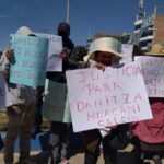 Familiares de enfermera realizan plantón en Juliaca y exigen justicia: “Mi hija es inocente”, afirma madre