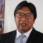 Docente Mario Benavente pide reflexionar sobre el rumbo de la educación en el Día del Maestro